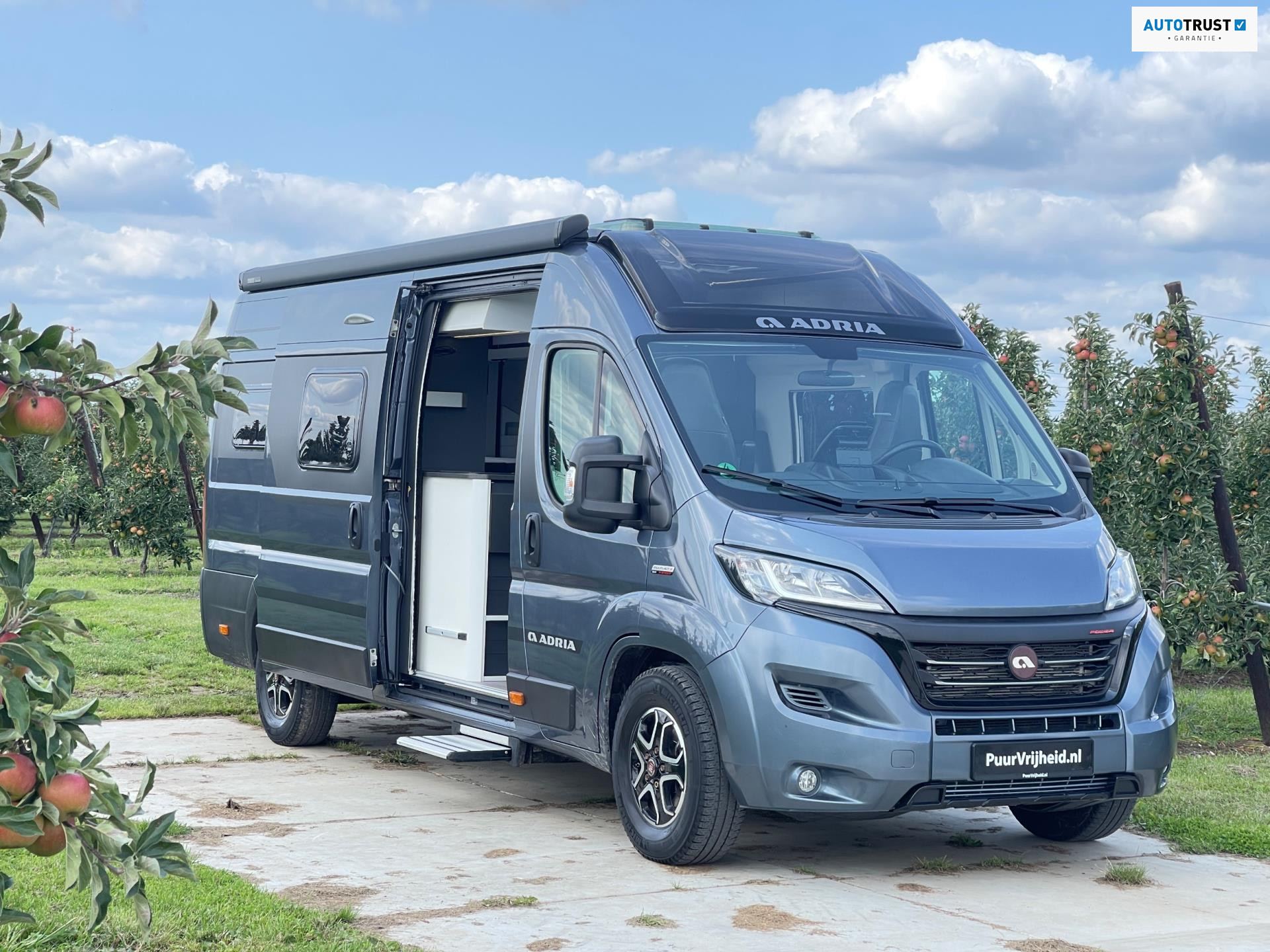 Adria  Twin Supreme Plus 640 SLB 9-traps Automaat (Ducato 8) 46854204-0.jpg | Puur Vrijheid