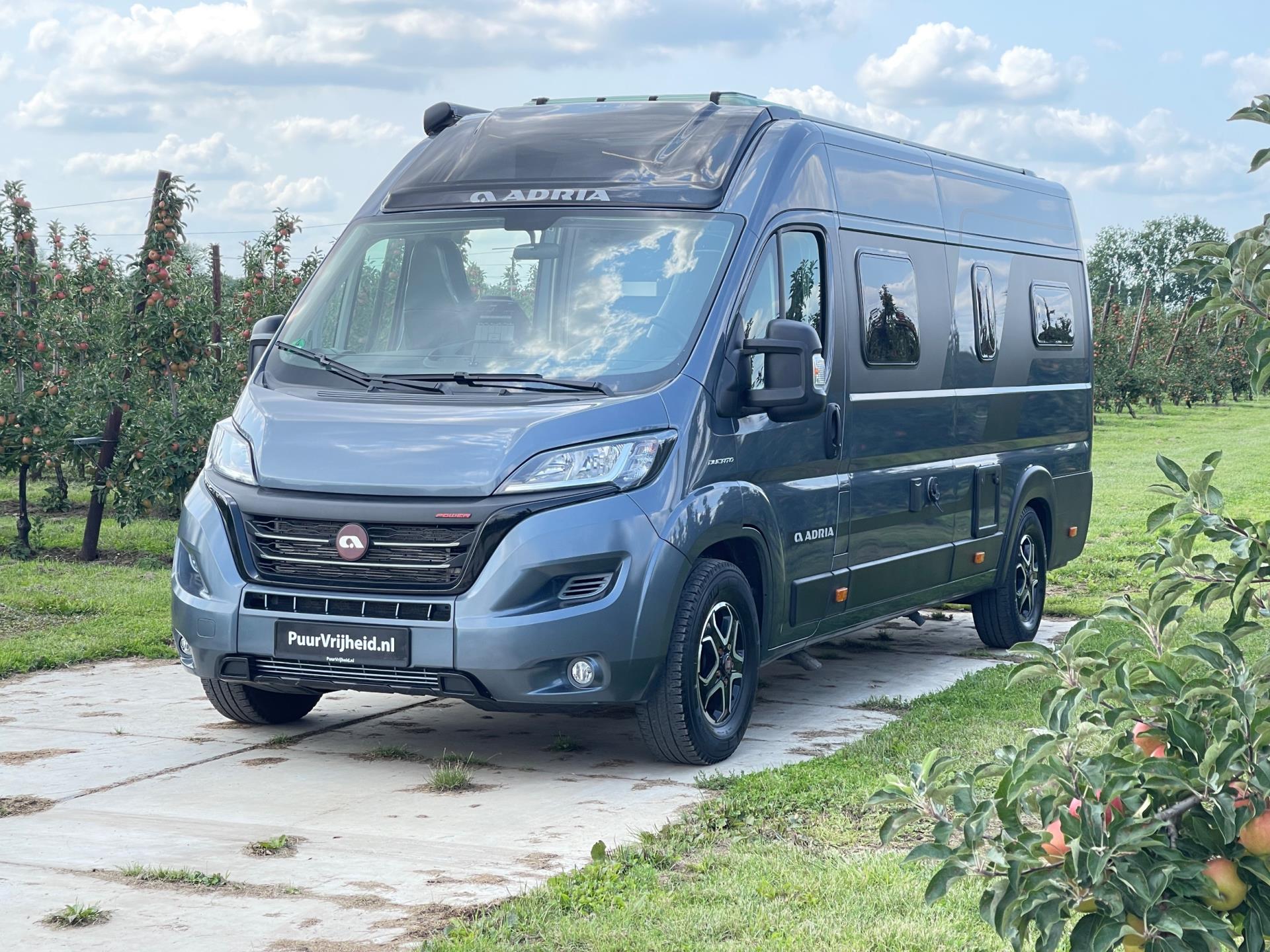 Adria Twin Supreme Plus 640 SLB Twin Supreme Plus 640 SLB 9-traps Automaat (Ducato 8) 46854204-4.jpg | Puur Vrijheid