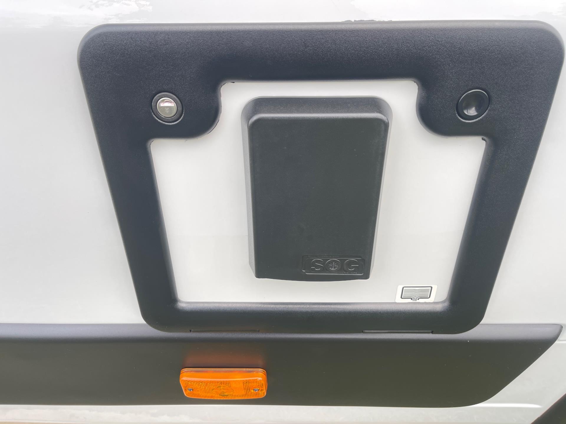 Adria Twin Plus Supreme 640 SLB Twin Plus Supreme 640 SLB 9-Traps Airco Camperdeel 47382118-8.jpg | Puur Vrijheid