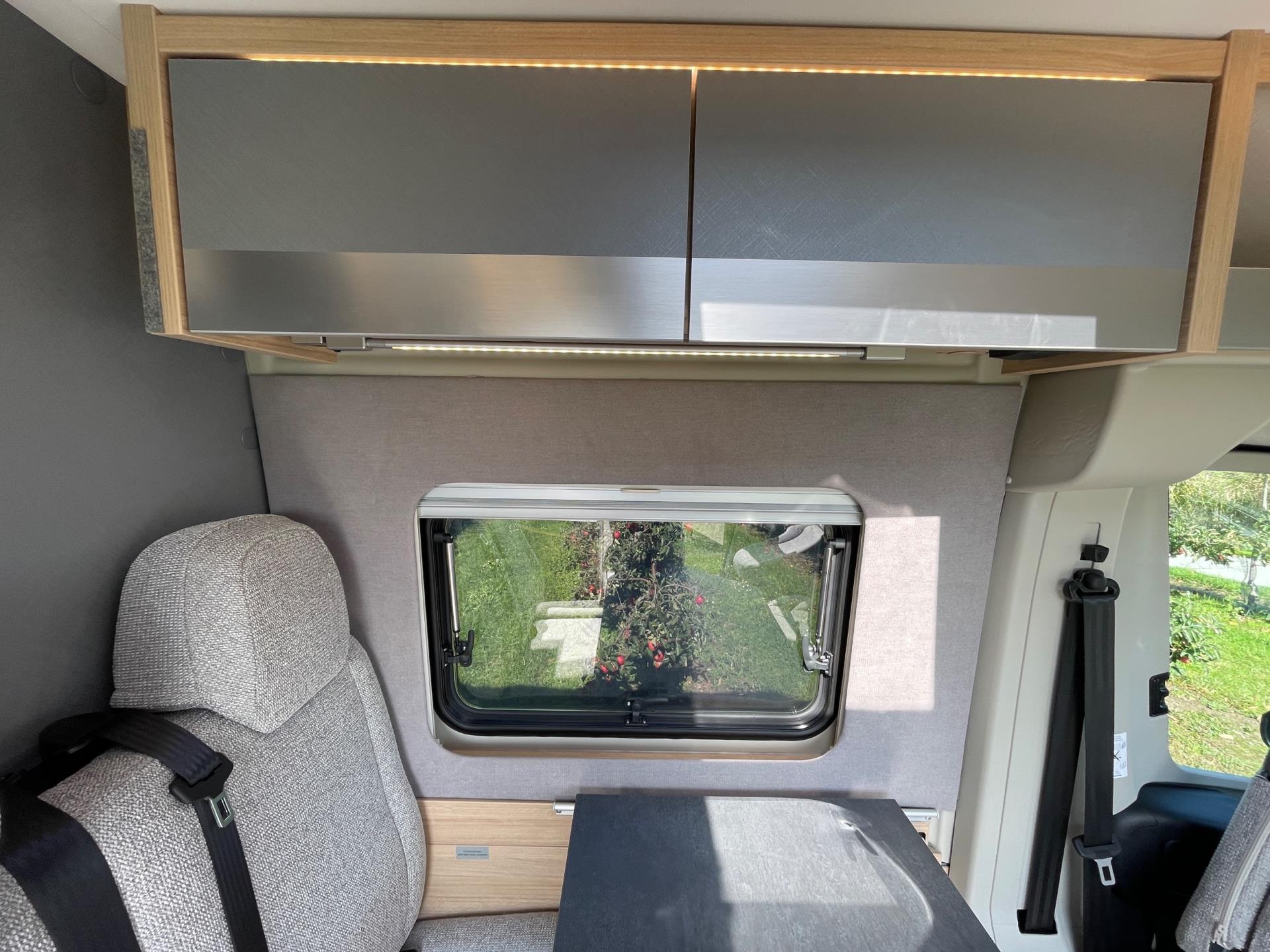 Pössl Trenta 640 Trenta 640 9-Traps Automaat 3x Solar/Omvormer/Zeer Compleet 47514110-16.jpg | Puur Vrijheid