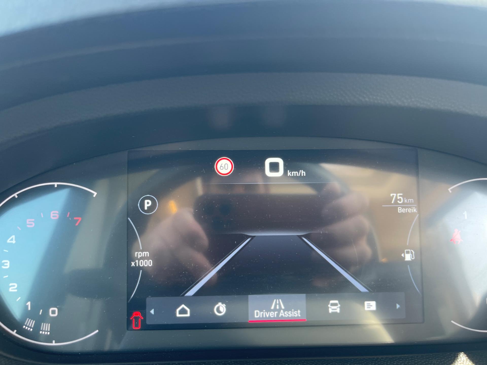 Pössl Trenta 640 Trenta 640 9-Traps Automaat 3x Solar/Omvormer/Zeer Compleet 47514110-20.jpg | Puur Vrijheid