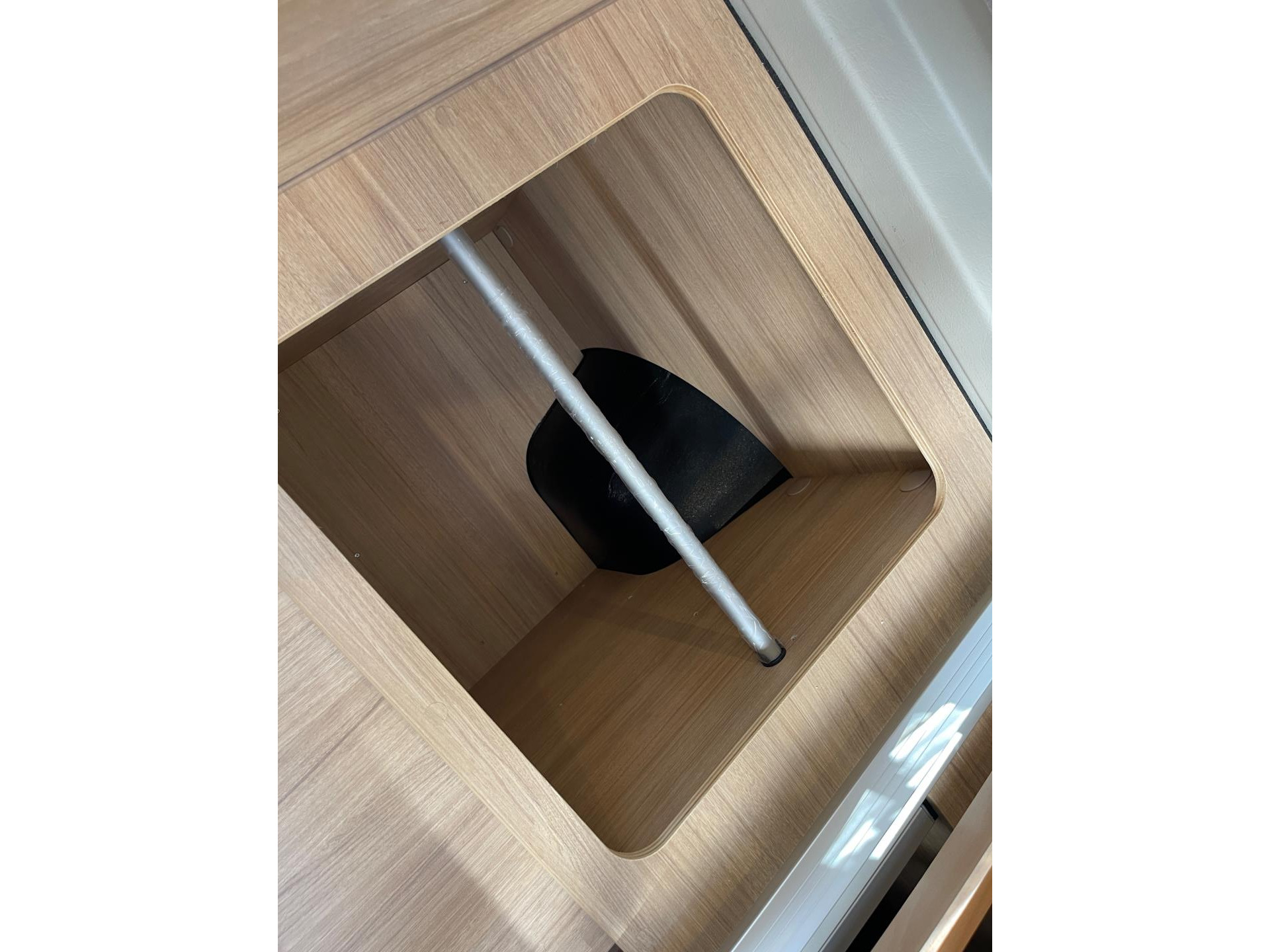 Pössl Trenta 640 Trenta 640 9-Traps Automaat 3x Solar/Omvormer/Zeer Compleet 47514110-25.jpg | Puur Vrijheid