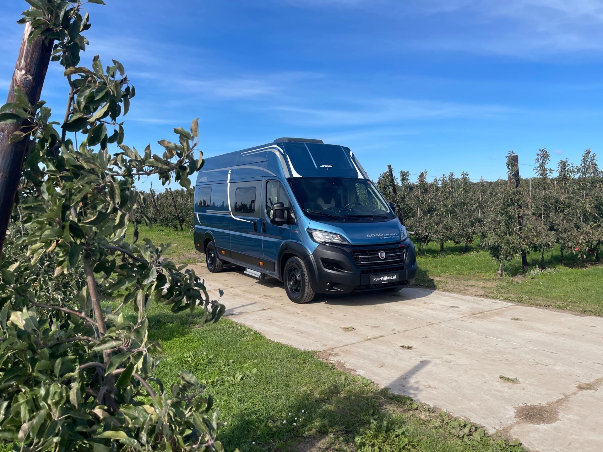 Pössl Roadcruiser Revolution Elek. Hefbed 9-Traps Automaat Roadcruiser Revolution Elek. Hefbed 9-Traps Automaat 180 PK Unieke Kleur 47614014-22.jpg | Puur Vrijheid