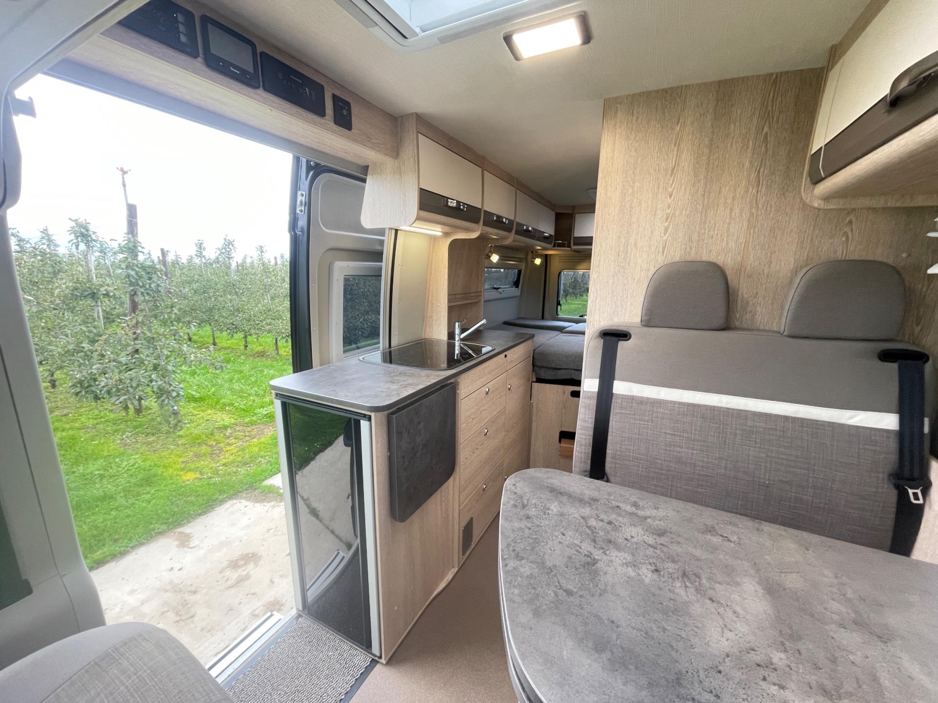 Pössl Summit 600 Summit 600 9-Traps Automaat Busbiker / 160 PK / Maxi onderstel Ducato 8 (vanaf modeljaar 2022) 48496042-7.jpg | Puur Vrijheid