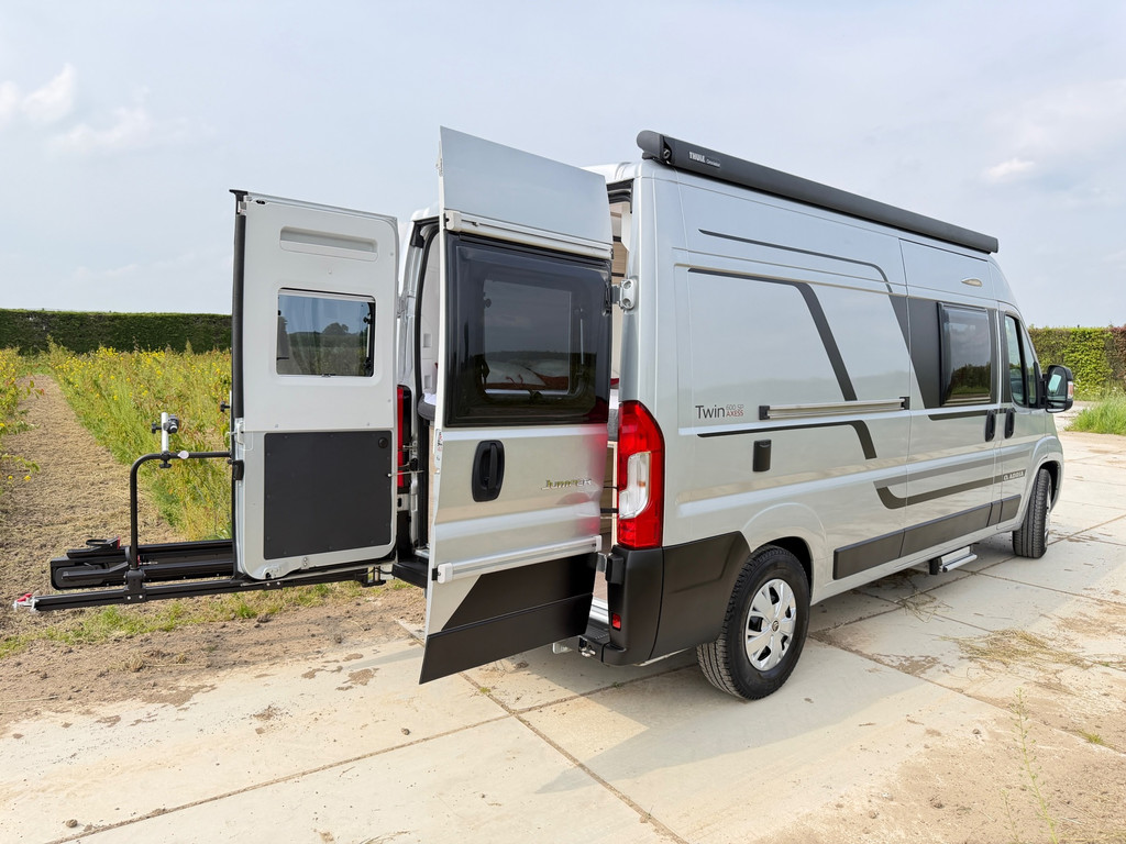 Adria Twin 600 Twin 600 Busbiker/Bearlock/Solar/2jaar garantie 53190032-4.jpg | Puur Vrijheid
