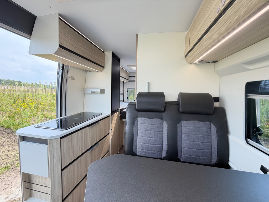 Adria Twin 600 Twin 600 Busbiker/Bearlock/Solar/2jaar garantie 53190032-5.jpg | Puur Vrijheid
