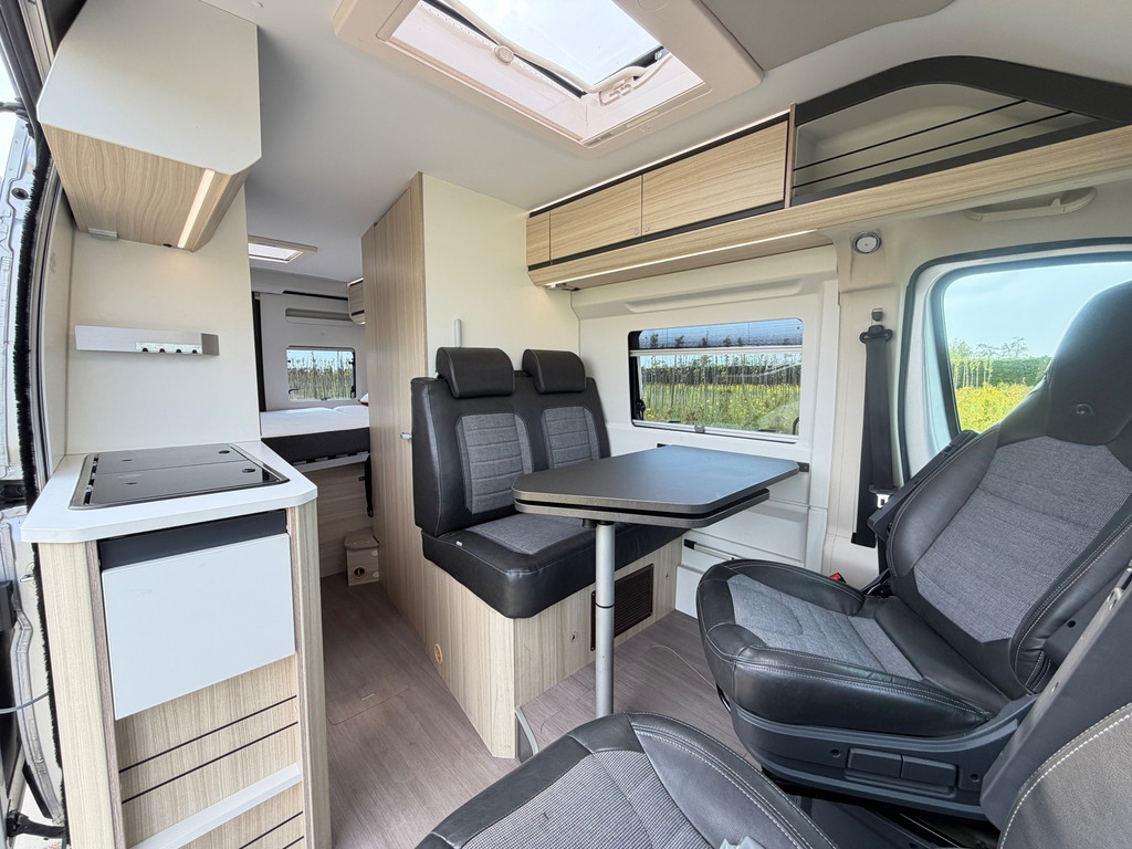 Adria Twin 600 Twin 600 Busbiker/Bearlock/Solar/2jaar garantie 53190032-7.jpg | Puur Vrijheid