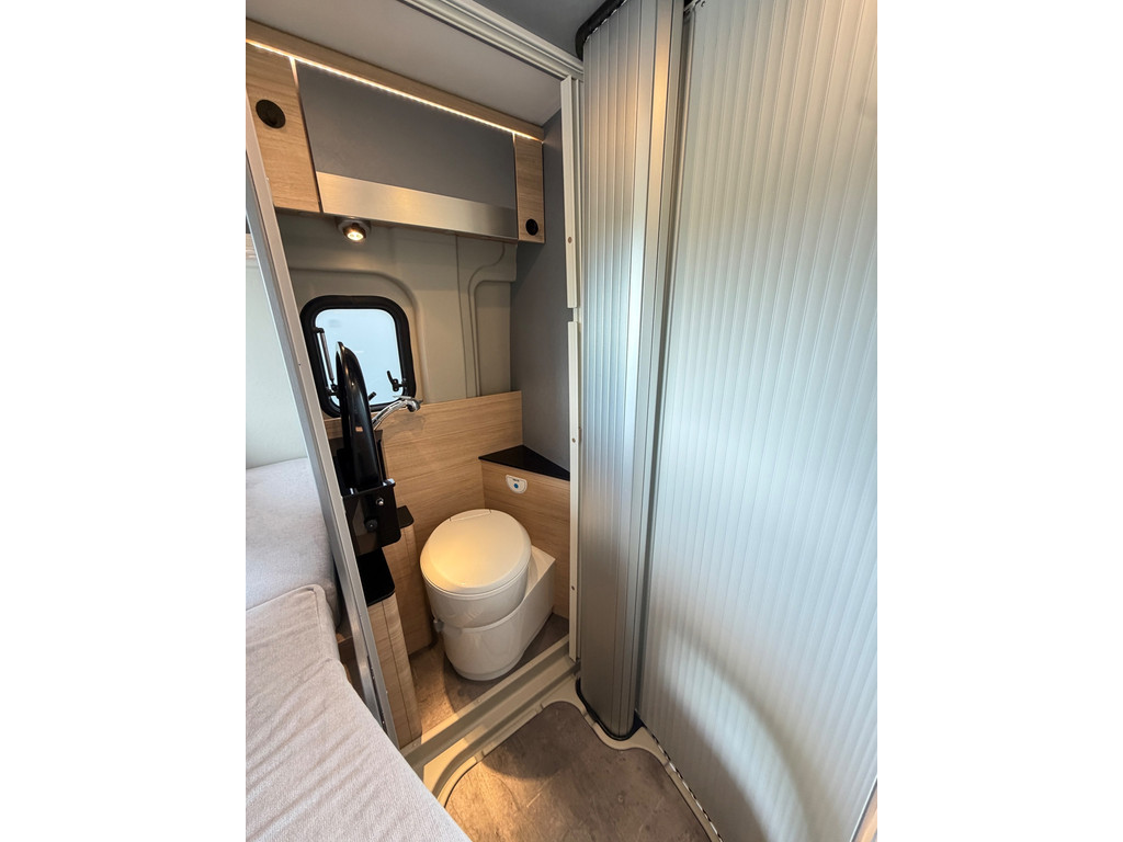 Pössl  Trenta 540 Automaat / Solar / Diesel-Elektro kachel / 2x accu / Trekhaak / Gas Duo / 10'' Navi / Massaschakelaar 56661969-12.jpg | Puur Vrijheid