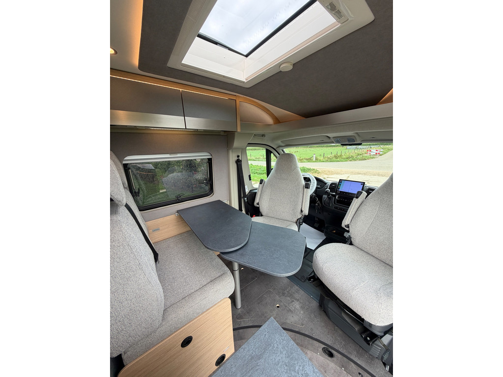 Pössl  Trenta 540 Automaat / Solar / Diesel-Elektro kachel / 2x accu / Trekhaak / Gas Duo / 10'' Navi / Massaschakelaar 56661969-15.jpg | Puur Vrijheid