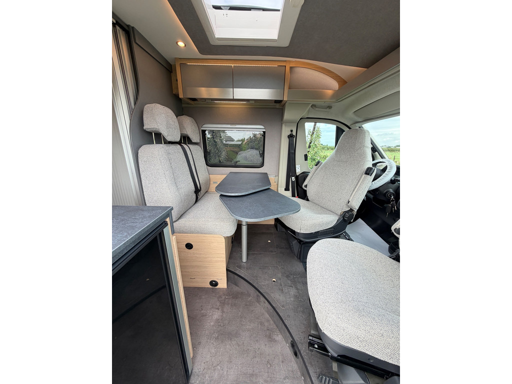 Pössl  Trenta 540 Automaat / Solar / Diesel-Elektro kachel / 2x accu / Trekhaak / Gas Duo / 10'' Navi / Massaschakelaar 56661969-16.jpg | Puur Vrijheid