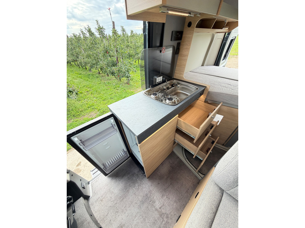 Pössl  Trenta 540 Automaat / Solar / Diesel-Elektro kachel / 2x accu / Trekhaak / Gas Duo / 10'' Navi / Massaschakelaar 56661969-7.jpg | Puur Vrijheid