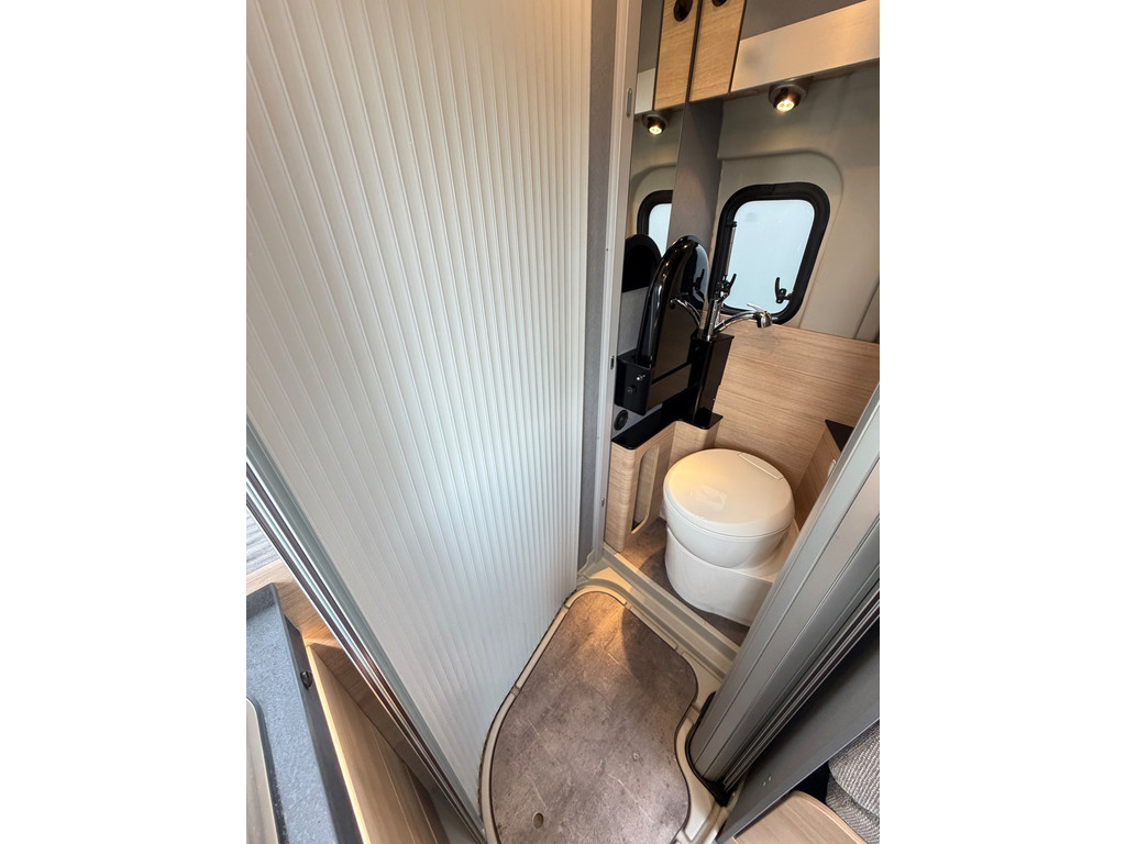 Pössl  Trenta 540 Automaat / Solar / Diesel-Elektro kachel / 2x accu / Trekhaak / Gas Duo / 10'' Navi / Massaschakelaar 56661969-9.jpg | Puur Vrijheid