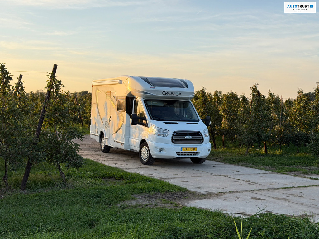 Chausson  616 5 ZITPLAATSEN / STAPELBED / HEFBED / FIETSENDRAGER / CAMERA / XXL KOELKAST + VRIEZER / TV / VEILIGHEIDSSLOTEN / 155PK 57047588-0.jpg | Puur Vrijheid